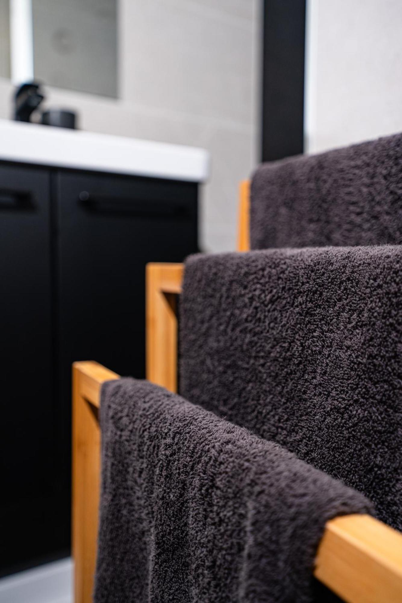 Moderne T2 Centre Sauna Wifi Home Office Netflix Strasburgo Esterno foto